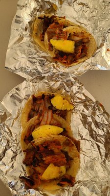 Leo's Tacos Truck by null