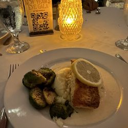 Rosemary & Thyme Restaurant - Salmon