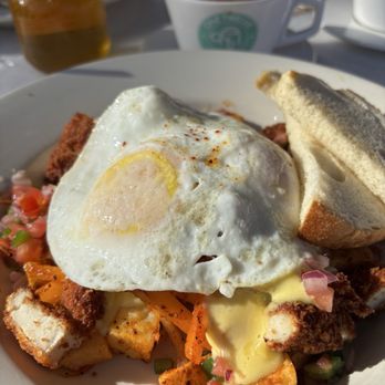 One Twelve Caffe - Crispy Chicken Breakfast Bowl - Coffee & Tea Near Me - Downey, California