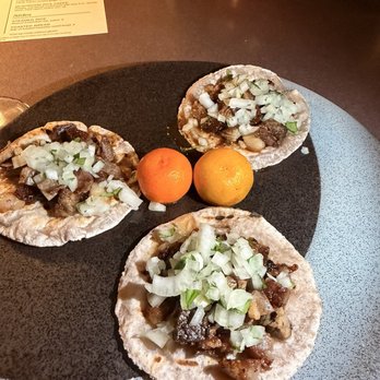Vintage Books - Suadero Taco Flight - Speakeasies Near Me - Honolulu, Hawaii Vintage Books - Suadero Taco Flight - Speakeasies Near Me - Honolulu, Hawaii
