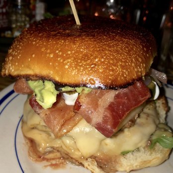 Duke's Grocery - Proper burger! +bacon and avocado - Pubs Near Me - Washington, DC, District of Columbia