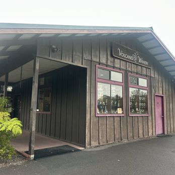 Volcano Winery - Wineries Near Me - Volcano, Hawaii