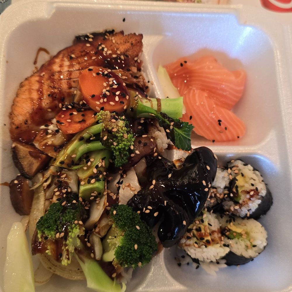 Poketown - Teriyaki Salmon Bento - Bubble Tea Near Me - Hampton, New Hampshire Poketown - Teriyaki Salmon Bento - Bubble Tea Near Me - Hampton, New Hampshire