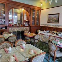 Redstone Inn - Dining area