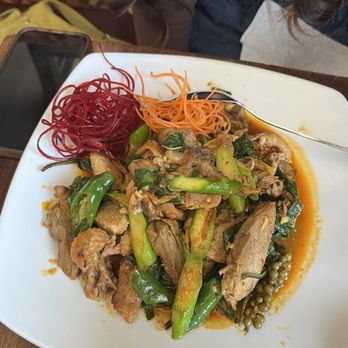 Mai Thai - Basil Duck - Thai Near Me - Washington, DC, District of Columbia Mai Thai - Basil Duck - Thai Near Me - Washington, DC, District of Columbia