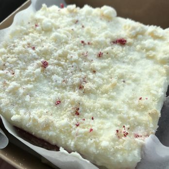 Tous Les Jours - Spoonable Strawberry Cheesecake - Bakeries Near Me - Bellevue, Washington Tous Les Jours - Spoonable Strawberry Cheesecake - Bakeries Near Me - Bellevue, Washington