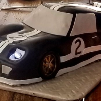 The Pin-up Kitchen - GT40 1966 LeMans With "light up" headlights! - Cupcakes Near Me