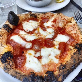Bottega Italia - Pepperoni pizza - Pizza Near Me - Temecula, California