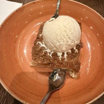 Hard Rock Cafe Sacramento - Apple dessert - American Near Me - Wheatland, California Hard Rock Cafe Sacramento - Apple dessert - American Near Me - Wheatland, California