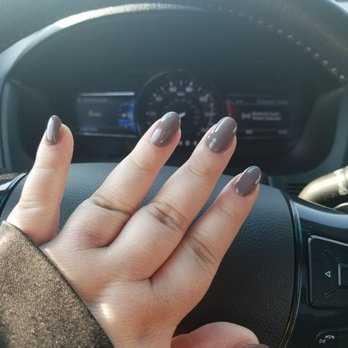 Lee Nails - Nail Salons Near Me - Chicago, Illinois