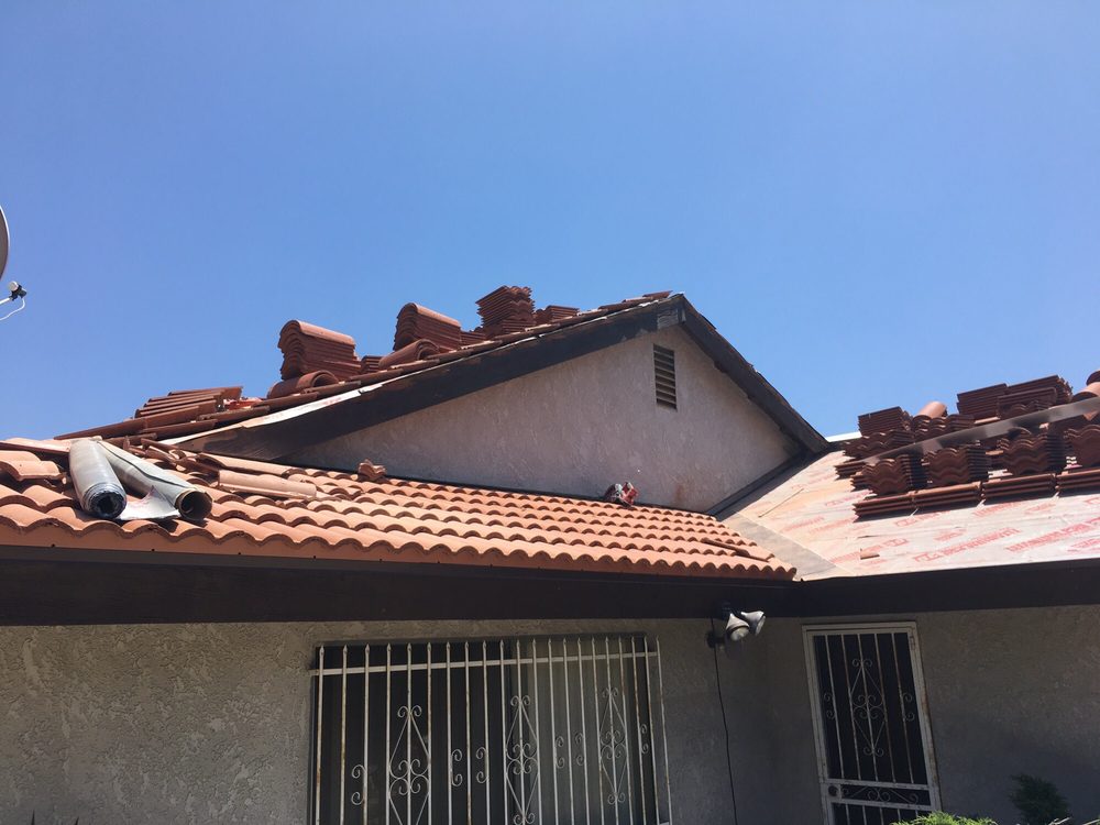 Slide of Luckett Roofing