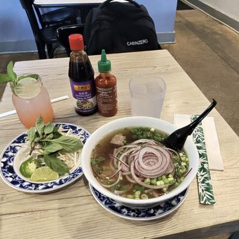 Pho Saigon Pearl - Beef Meatball Pho, Strawberry Limeade (flat) - Vietnamese Near Me - Los Angeles, California Pho Saigon Pearl - Beef Meatball Pho, Strawberry Limeade (flat) - Vietnamese Near Me - Los Angeles, California