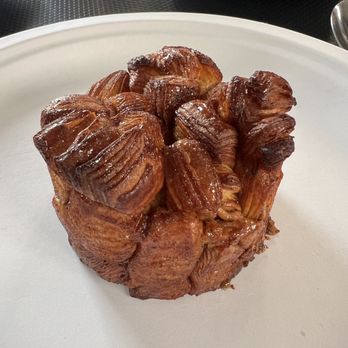 Parachute Bakery - Morning Bun - Cafes Near Me - San Francisco, California Parachute Bakery - Morning Bun - Cafes Near Me - San Francisco, California