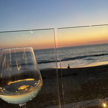 Hotel Laguna - Wine + view - Hotels Near Me - Laguna Beach, California