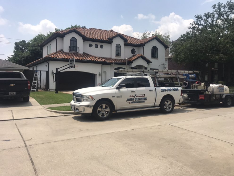 Slide of Katy Memorial Roof Cleaning & Power Washing