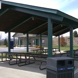 Simon Moon Park - Nice shelter and restrooms