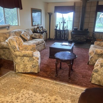 Shelton's Janitorial - Clean and shiny and ready for visitors. - Office Cleaning Near Me - Gridley, California
