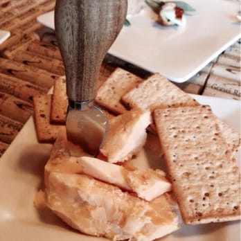 Goose Ridge Vineyards - Cheese and crackers - Wineries Near Me - Richland, Washington Goose Ridge Vineyards - Cheese and crackers - Wineries Near Me - Richland, Washington