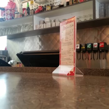 Cafe Manhattan - Pizza Near Me - Saint Louis, Missouri