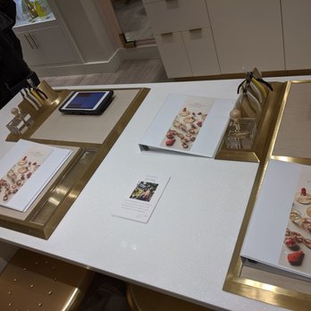 Kendra Scott - Jewelry Near Me - St. Louis, Missouri
