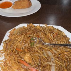 China House Inn - House Lo Mein