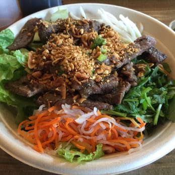 Vn Grill - 1) Brown Rice, 2) Beef (Kalbi style), 3) All the Veggies with Jalepeño on the side, 4) VN Sauce & Tamarind Vinaigrette - Vietnamese Near Me - San Jose, California