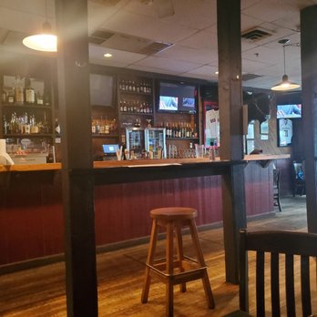 Buff's Pub - A covid bar!!!  We miss bar seats! - American Near Me - Newton, Massachusetts