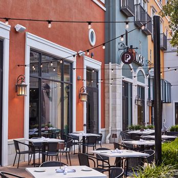 Piatti San Antonio - La Cantera - Patio seating - Pizza Near Me - San Antonio, Texas Piatti San Antonio - La Cantera - Patio seating - Pizza Near Me - San Antonio, Texas