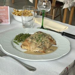 restaurant aux pots cassés