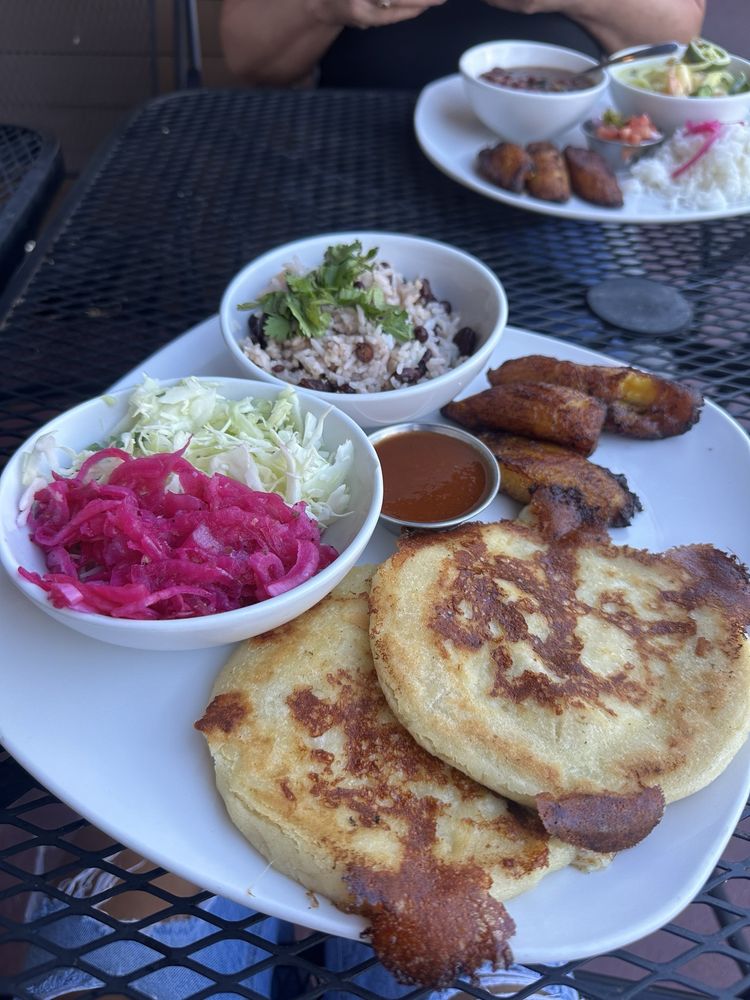 Mami Monchita's