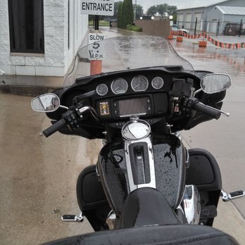 Chuck's Harley-Davidson - Motorcycle Dealers Near Me - Bloomington, Illinois Chuck's Harley-Davidson - Motorcycle Dealers Near Me - Bloomington, Illinois