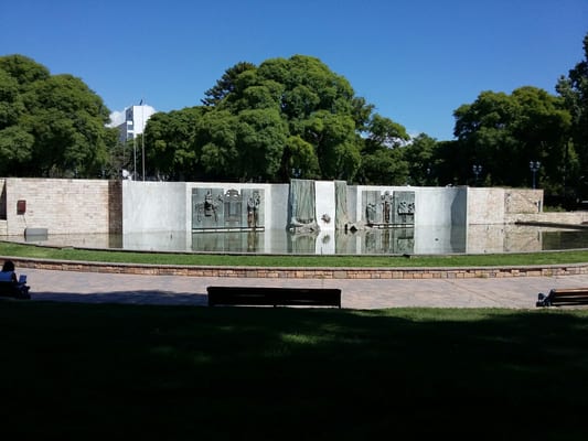 Plaza Independencia by null