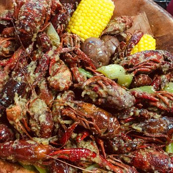 Big EZ Seafood - Cali style (butter and garlic) Vietnamese crawfish - Seafood Near Me - Gretna, Louisiana Big EZ Seafood - Cali style (butter and garlic) Vietnamese crawfish - Seafood Near Me - Gretna, Louisiana