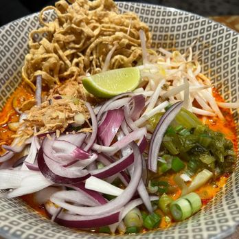 Koh Lipe - Khao soi with braised beef - Thai Near Me - Scarborough, Ontario