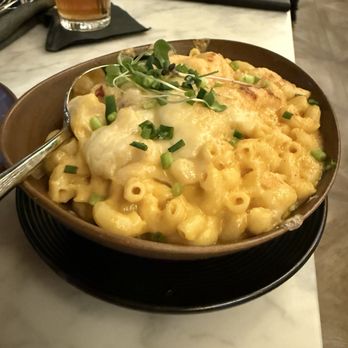 Oyster River - Lobster Mac and cheese - Bars Near Me - Palmetto, Florida Oyster River - Lobster Mac and cheese - Bars Near Me - Palmetto, Florida