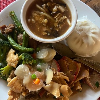 China Kitchen - Chinese Near Me - El Sobrante, California