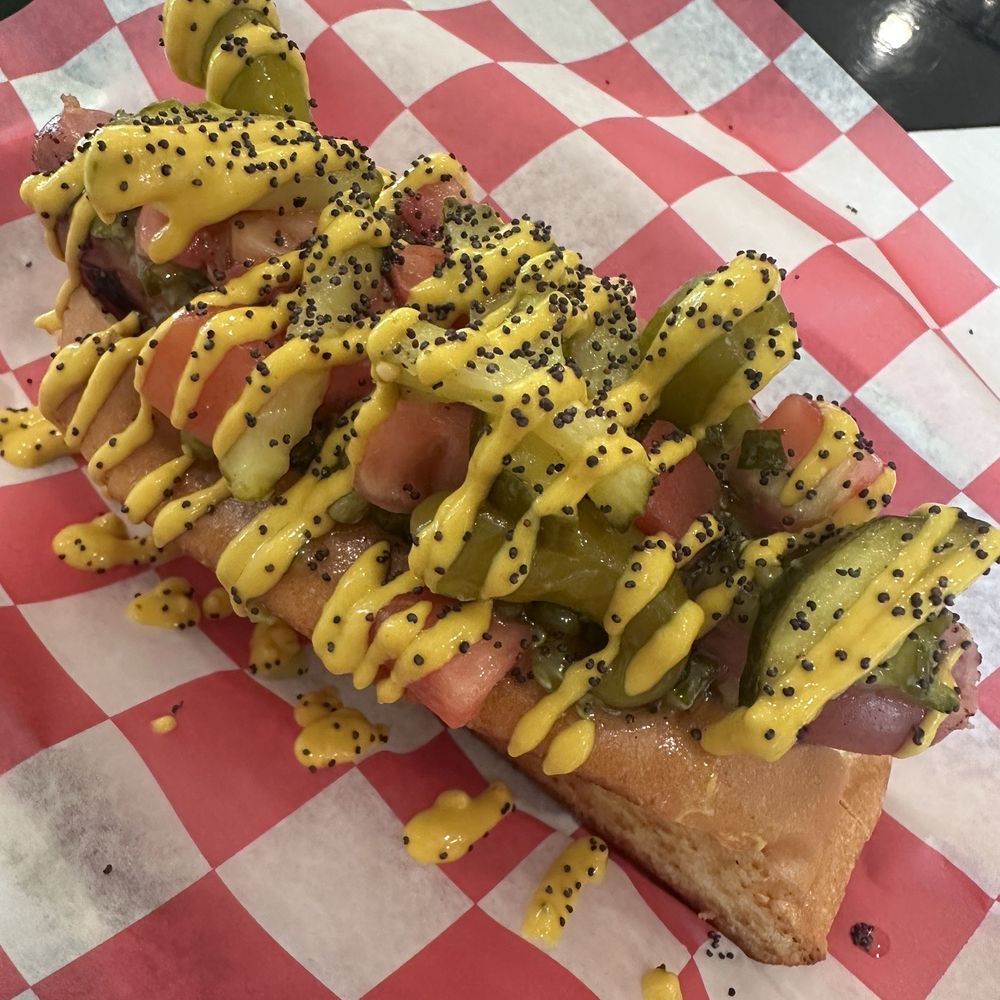 138 Gourmet - Chicago Dog - Food Stands Near Me - Harbor Springs, Michigan
