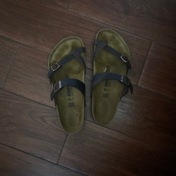 Birkenstock Costa Mesa - Shoe Stores Near Me - Costa Mesa, California Birkenstock Costa Mesa - Shoe Stores Near Me - Costa Mesa, California