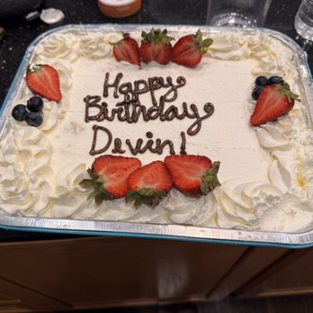 Latin Bakery Austin - Tres Leches Cake - Custom Cakes Near Me - Austin, Texas Latin Bakery Austin - Tres Leches Cake - Custom Cakes Near Me - Austin, Texas
