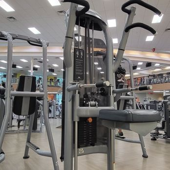 LA Fitness - Gyms Near Me - Mill Creek, Washington