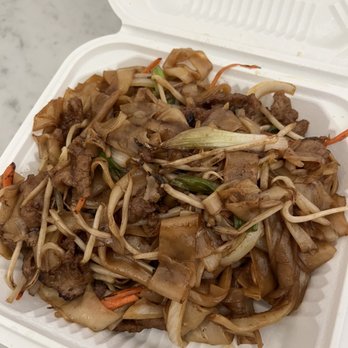 Shan Shan Low Restaurant - Beef lo mein - Chinese Near Me - Concord, California Shan Shan Low Restaurant - Beef lo mein - Chinese Near Me - Concord, California
