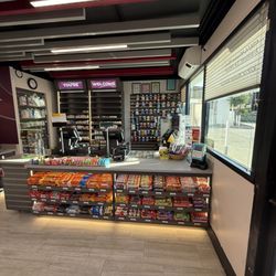 Mission Pass Shell - Newly Renovated!