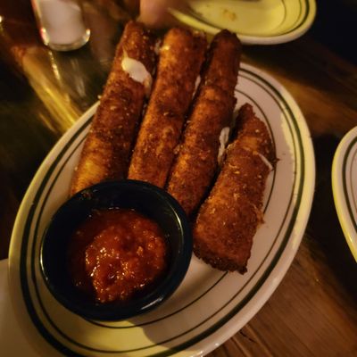 Eebee's Corner Bar by null