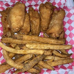 Odyssey 2.0 - Solid breaded wings and great fries