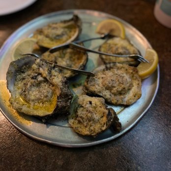 Oyster Pub - Char-Grilled Oysters - Sports Bars Near Me - Daytona Beach, Florida Oyster Pub - Char-Grilled Oysters - Sports Bars Near Me - Daytona Beach, Florida