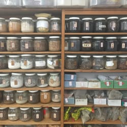 Lee Anna, MD - Many Chinese herbs