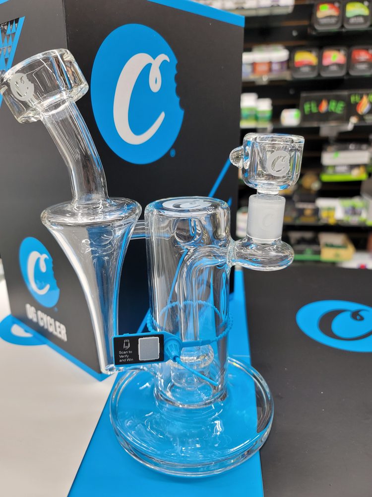 710 VAPOR CLOUDS - Updated April 2026 - 702 Photos &amp; 15 Reviews - 6015 ...