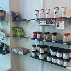 Thrive Gourmet - Snacks and teas