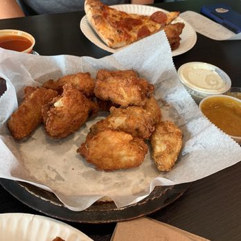 Rose City Pizza - More crunching - Pizza Near Me - Covina, California Rose City Pizza - More crunching - Pizza Near Me - Covina, California