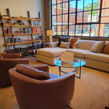 Room & Board - Furniture Stores Near Me - Portland, Oregon
